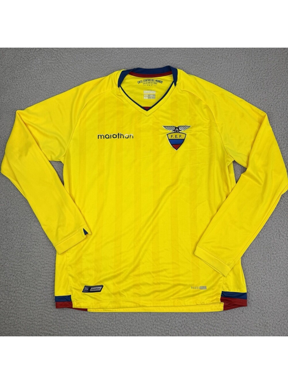 Ecuador National Football Team Limited Edition Home Jersey Mens XL -Fits Sz M US